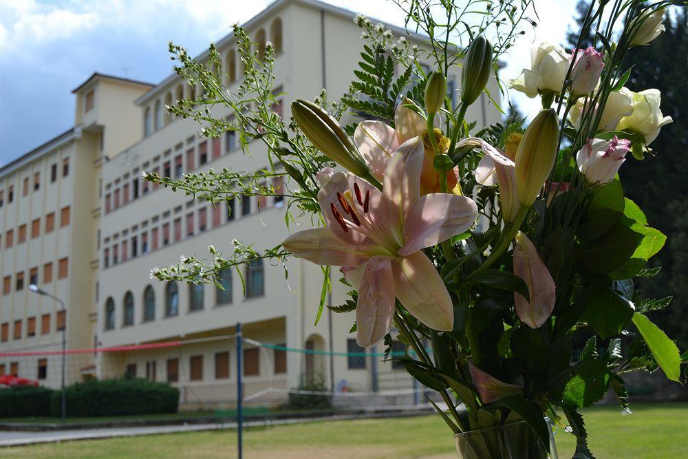 Centro Vacanze Oasi Carpineto Otel Ascoli Piceno Dış mekan fotoğraf